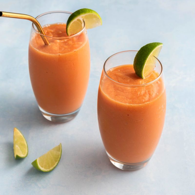 papaya-and-milk-smoothie-refresco-de-papaya-2137811-hero-01-3098eb12a0594bf0986a91fff69f6c3d